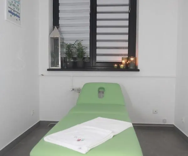 Restauracja Ruczaj فندق مبيت وإفطار 4*